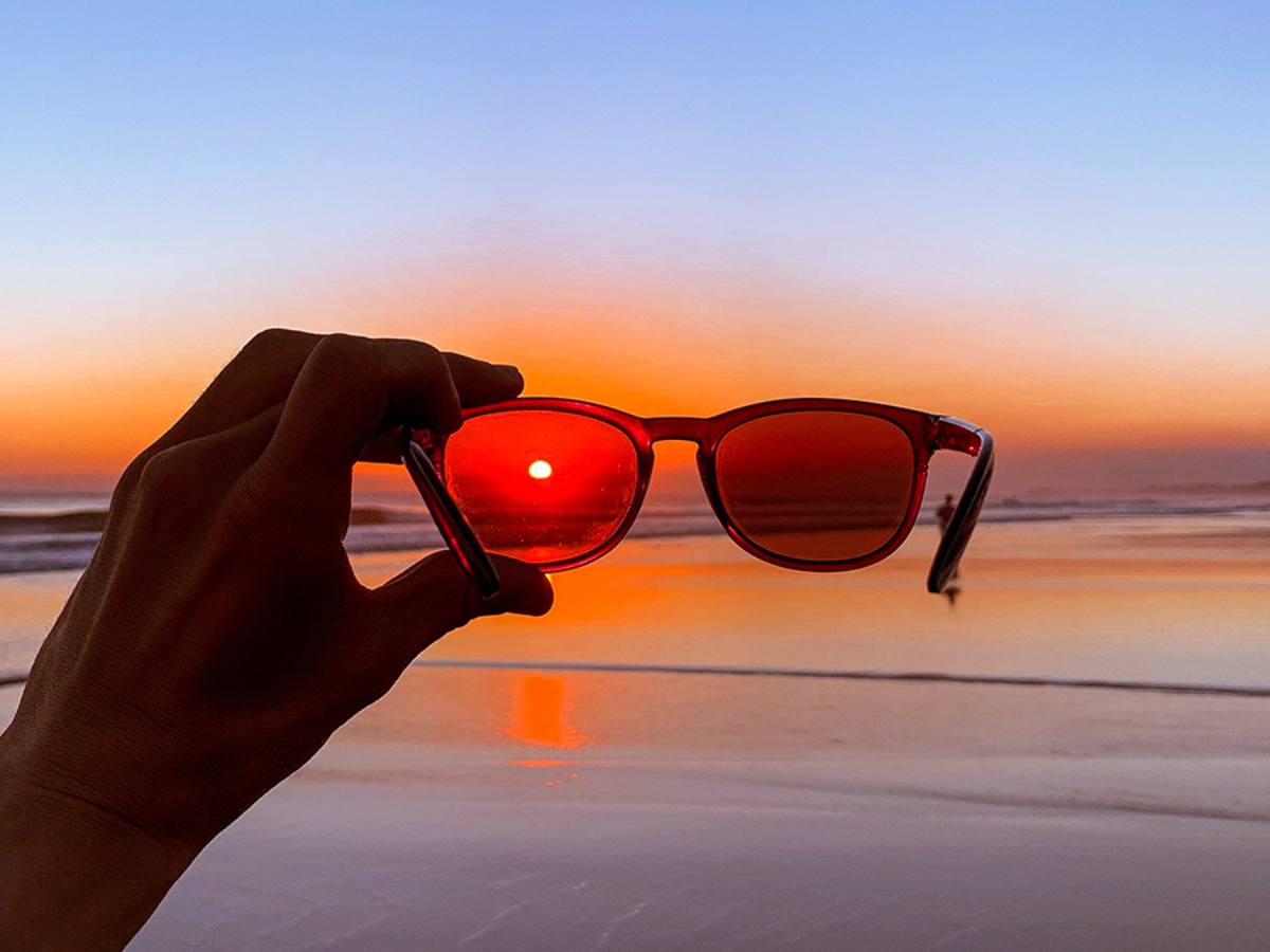 A importância das lentes com proteção UV: por que seus olhos também precisam de cuidado com o sol