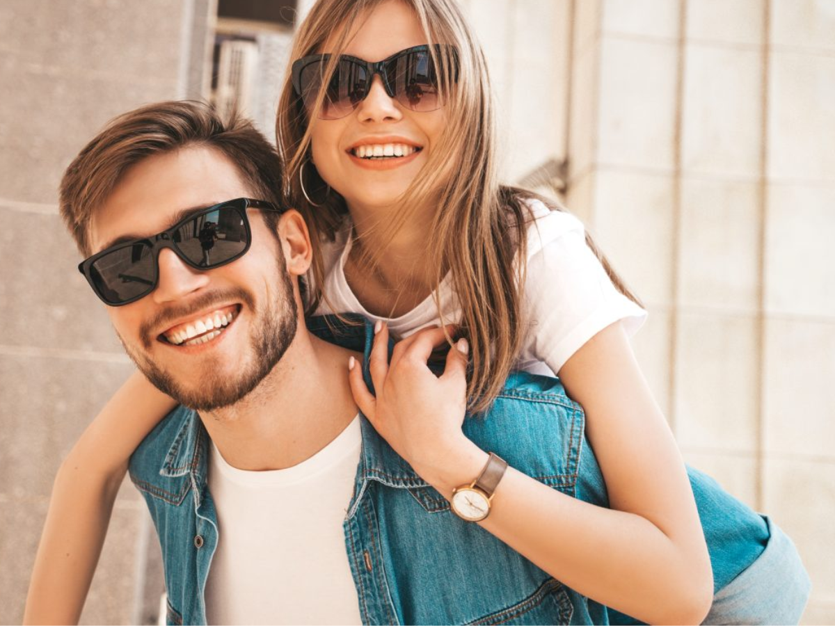 Óculos de sol com grau: estilo, proteção e praticidade no dia a dia